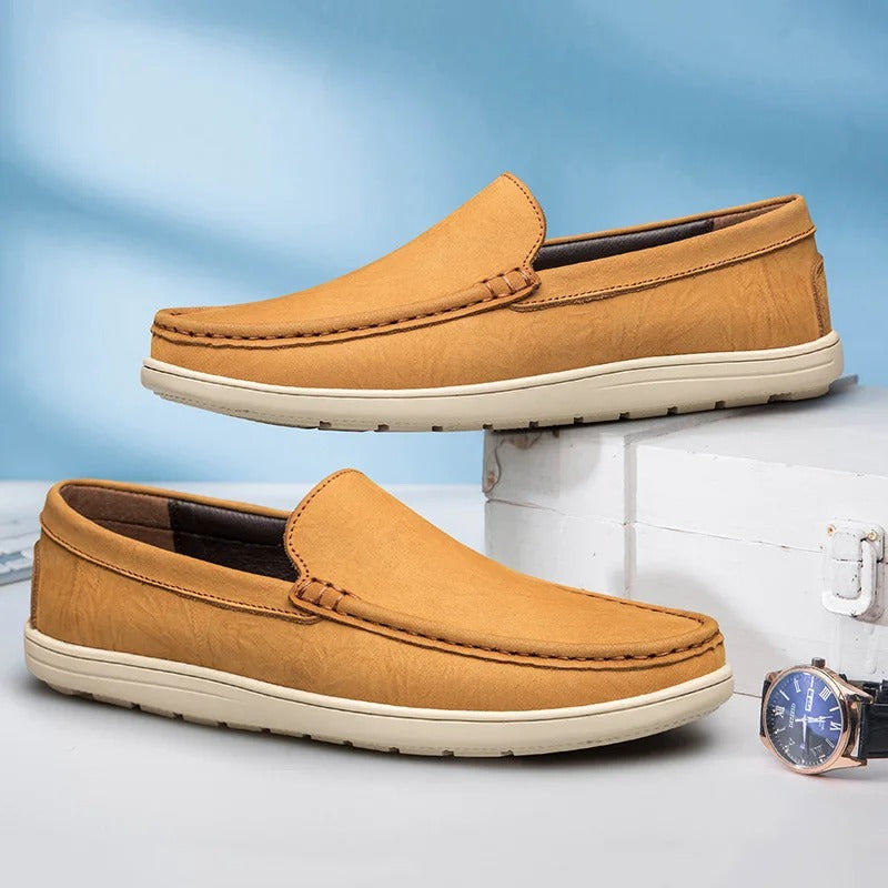 Herren-Slip-On-Loafer aus Leder mit gepolsterter Innensohle