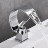 CrystalFalls™ | Wasserfall-Badewasserhahn