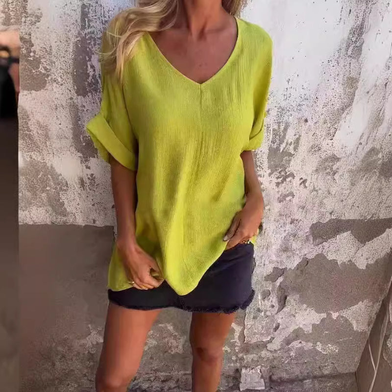 Delilah - Übergroßes T-Shirt mit V-Ausschnitt